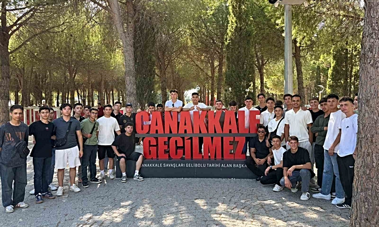 Gündemden Son Bilgiler: Karapınar ve Emirgazili gençler Çanakkale’de tarihe yolculuk yaptı - Son Dakika Bilgil