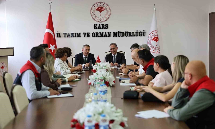 Gündemden Son Bilgiler: Kars’ta tarımın geleceği için doğa temelli çözümler masada: Gelişmeler Takip Ediliyor
