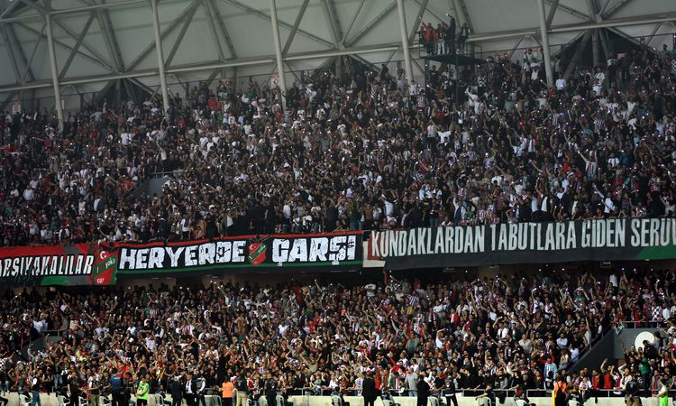 Gündemden Son Bilgiler: Karşıyaka'nın gözü derbide: Gelişmeler Takip Ediliyor