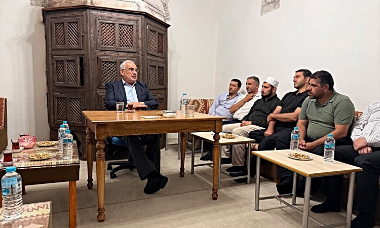 Gündemden Son Bilgiler: Keban'da din hizmetlerinde verimlilik için İlim ve Hikmet Halkası Buluşmaları yapıldı