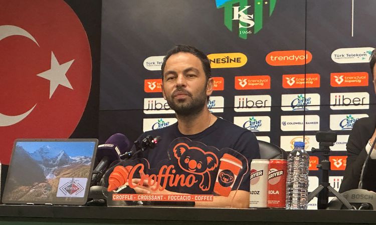 Gündemden Son Bilgiler: Kocaelispor, Samsunspor'u 1-0 Mağlup Etti: Teknik Direktörler Maçı Değerlendirdi ve Me