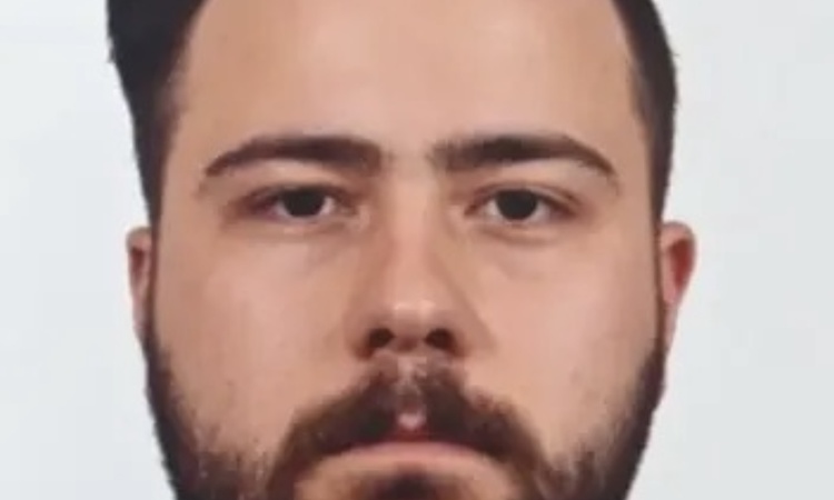 Gündemden Son Bilgiler: Konserde fenalaşarak ölen bankacı Furkan Aksu (29), Bartın'da toprağa verildi - Son Da