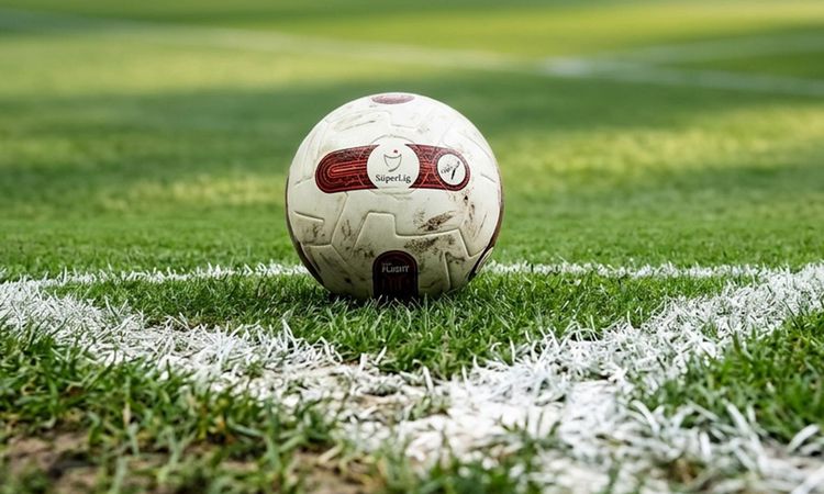 Gündemden Son Bilgiler: Konyaspor'a eski yöneticilerinden icra şoku: Gelişmeler Takip Ediliyor