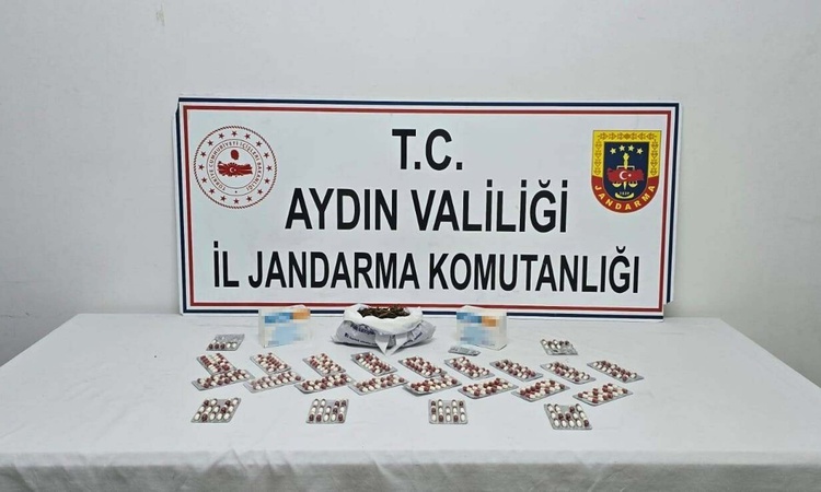 Gündemden Son Bilgiler: Kuşadası'nda operasyonda 3 şüpheli yakalanarak gözaltına sevk edildi, 250 gram esrar e