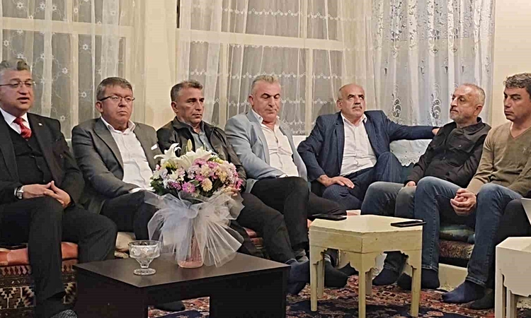 Gündemden Son Bilgiler: Kütahya’da merhum ressam Ahmet Yakupoğlu’nun evinde Ahi Gecesi düzenlendi: Gelişmeler