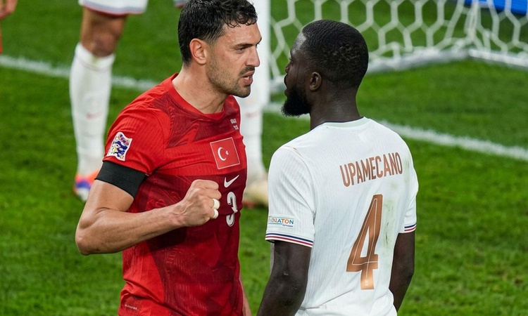 Gündemden Son Bilgiler: Maça damga vuran anlar! Merih Demiral kendisini zor tuttu | İşte Tüm Ayrıntılar