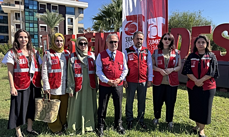 Gündemden Son Bilgiler: Marmaris’te 15 Temmuz şehit aileleri ziyaret edildi: Gelişmeler Takip Ediliyor