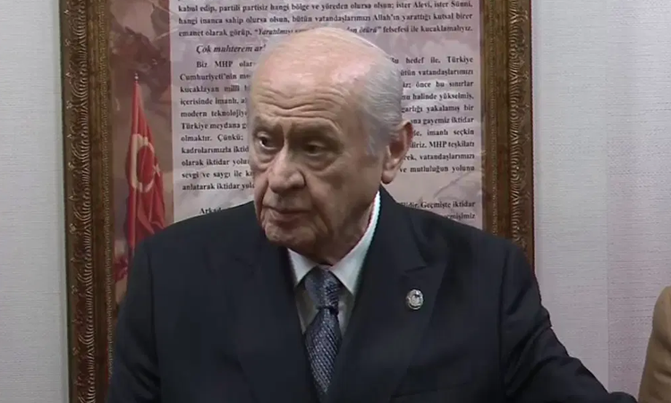 Gündemden Son Bilgiler: MHP Genel Başkanı Bahçeli, iki bakan hakkındaki fon iddialarında sabır istedi: Gelişme