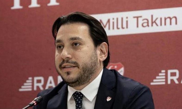 Gündemden Son Bilgiler: Mustafa Eröğüt hangi takımlı, Mustafa Eröğüt takım tutuyor mu, Mustafa Eröğüt Galatasa