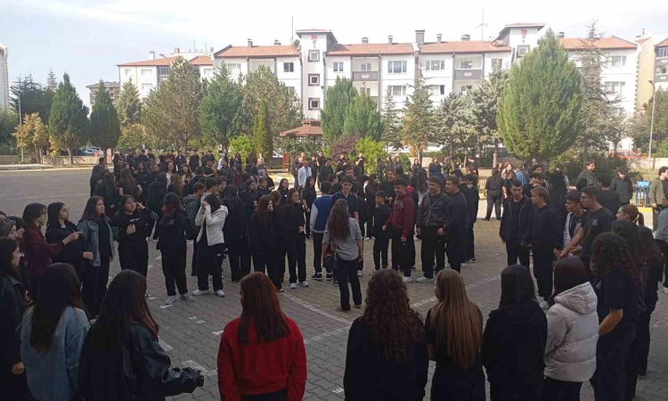 Gündemden Son Bilgiler: Nevşehir’de okullarda afet farkındalık eğitimi ve tatbikat yapıldı