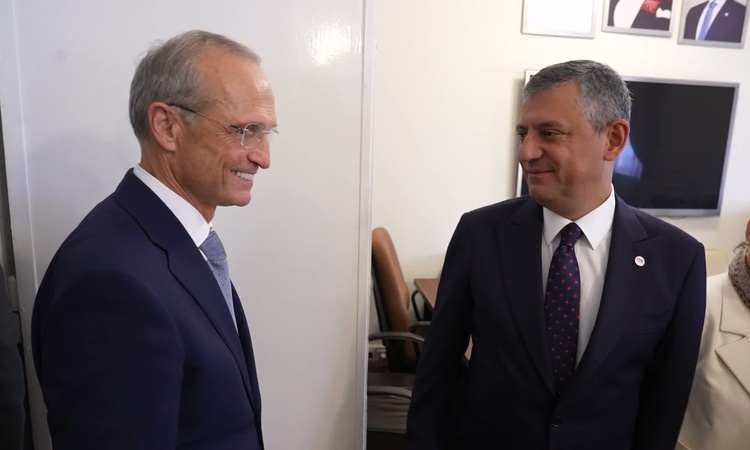 Gündemden Son Bilgiler: Özgür Özel, Avusturya Parlamento Heyeti ile TBMM'de bir araya geldi ve Merak Edilenler