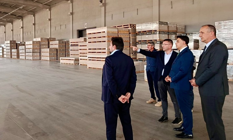 Gündemden Son Bilgiler: Pazaryeri Kaymakamı Kara, OSB'deki işletmelerde üretim ve istihdamı ele aldı | İşte Tü