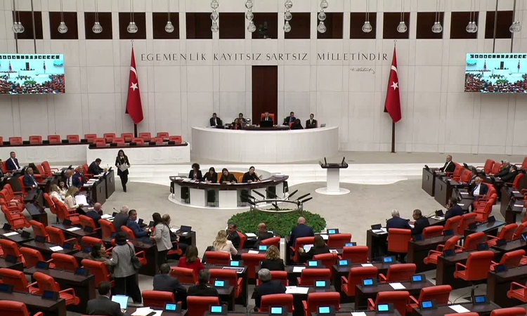 Gündemden Son Bilgiler: Rızvanoğlu, Boğaziçi'ndeki yemekhane zamlarını TBMM'de gündeme getirdi