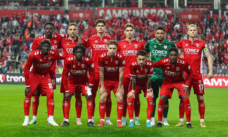 Gündemden Son Bilgiler: Samsunspor üst üste 7. yenilgisiyle Süper Lig'de kulüp tarihinin rekorunu kırdı: Geliş