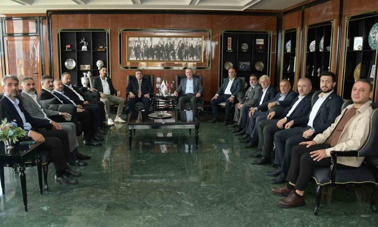 Gündemden Son Bilgiler: SİMDER, STSO Başkanı Murzioğlu'nu ziyaret etti; inşaat sektörünün sorunları görüşüldü
