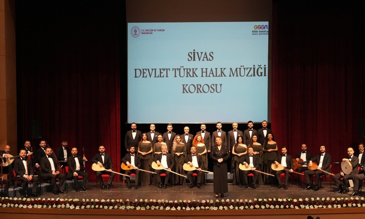 Gündemden Son Bilgiler: Sivas Devlet THM Korosu, Muhtarlar Günü'ne özel 'Gönül Köprüleri' konseri sunacak - So