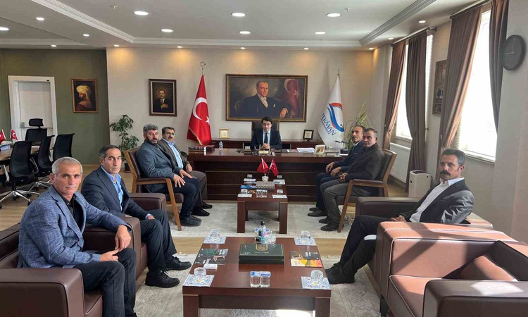 Gündemden Son Bilgiler: Tekman'da Muhtarlar Günü töreni yapıldı, Kaymakam muhtarları köprü olarak gördü | İşte