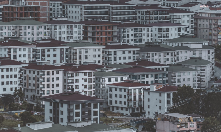 Gündemden Son Bilgiler: Ticaret Bakanlığı, yanıltıcı emlak ilanına 28 bin 620 TL ceza verdi: Gelişmeler Takip