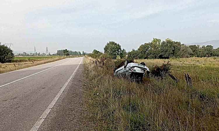 Gündemden Son Bilgiler: Tokat Yeşilyurt'ta kontrolden çıkan otomobil takla attı, sürücü yaralandı ve Merak Edi