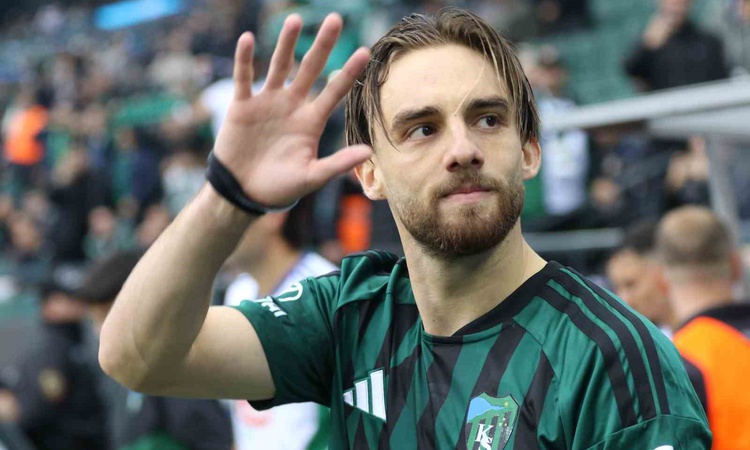 Gündemden Son Bilgiler: Trendyol Süper Lig: Kocaelispor: 0 - Çaykur Rizespor: 0 (Maç devam ediyor) - Son Dakik