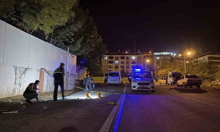 Gündemden Son Bilgiler: Tunceli'de alacak-verecek tartışması silahlı kavgaya dönüştü, 1 kişi yaralandı