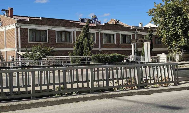 Gündemden Son Bilgiler: Ünlü iş adamının kaldığı otel odasında skandal