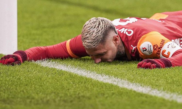 Gündemden Son Bilgiler: Vay be Icardi! Bir zamanlar kraldı, şimdi ortada kaldı