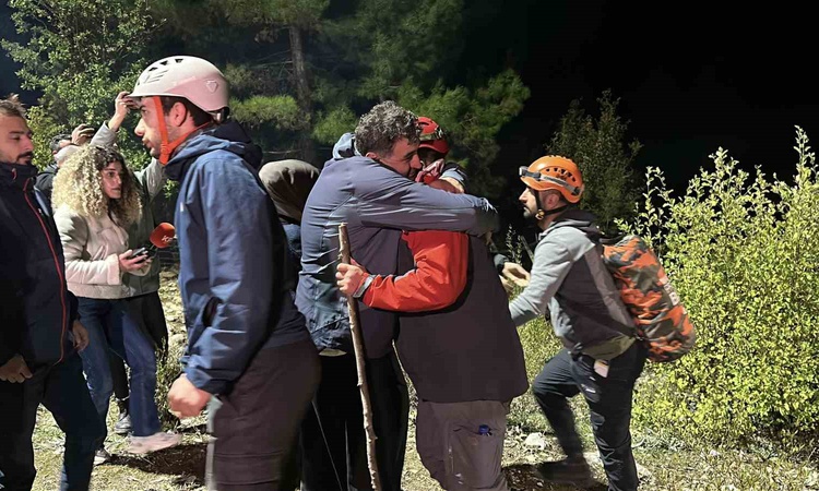 Gündemden Son Bilgiler: Yazılı Kanyon'da mahsur kalan İHH gönüllüleri 30 saatte kurtarıldı, 1 gönüllü öldü: Ge