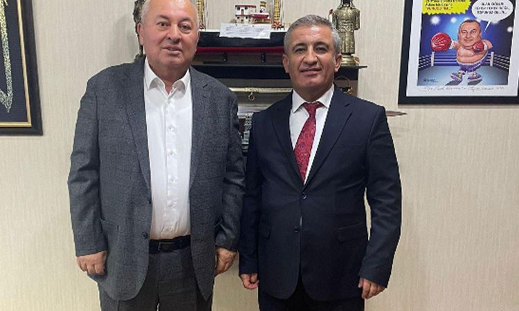Gündemden Son Bilgiler: Yeni Parti Milletvekili Cemal Enginyurt'un danışmanı Cem Tekinoğlu yakalanarak gözaltı