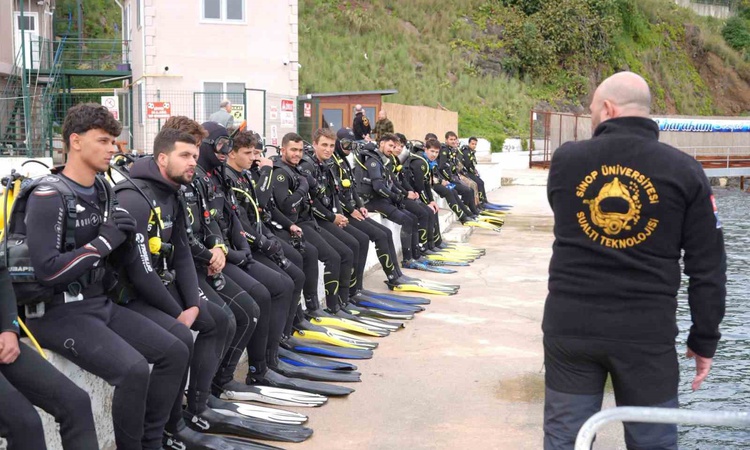 Gündemden Son Bilgiler: YÖK Başkanı Özvar, Sinop'ta Sualtı Kaynak Teknolojisi Bölümüne başvuru çağrısı yaptı: