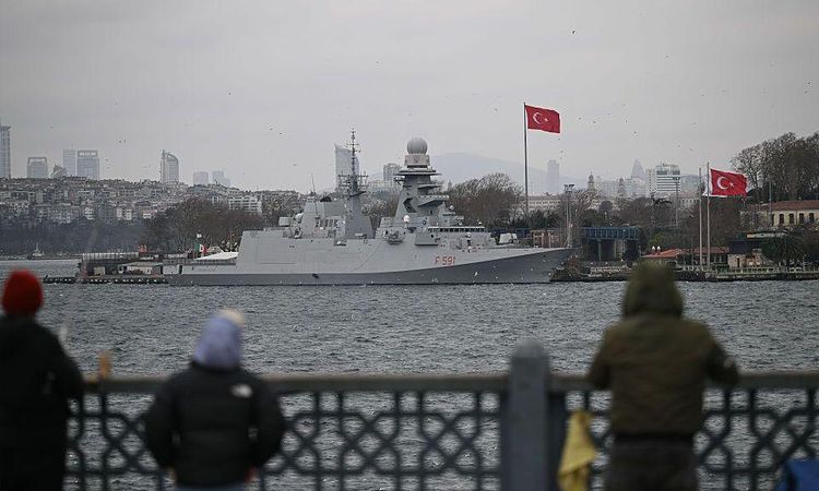 Gündemden Son Bilgiler: Yunanistan İtalya'dan yüzlerce milyon euroluk savaş gemileri alıyor | İşte Tüm Ayrıntı