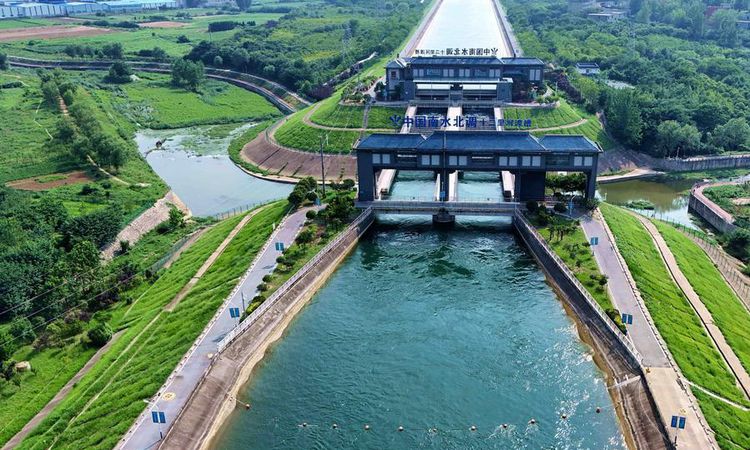 Gündemden Son Bilgiler: Güneyden Kuzeye Su Yönlendirme Projesi Orta Hattı 80 Milyar Metreküp Su Taşıdı - Son D