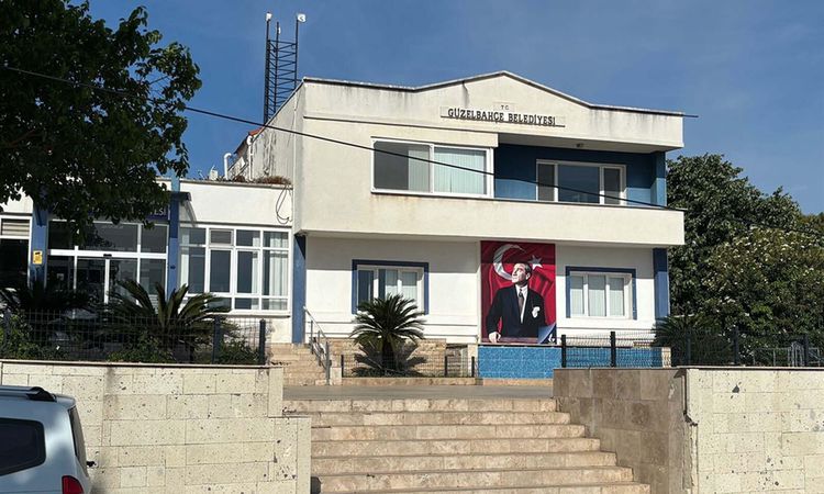 Second wave raid on Güzelbahçe Municipality: 4 detained - News
