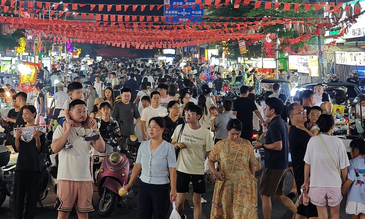 Hainan, özel gümrük sonrası ilk Ulusal Gün tatilinde farklı deneyimler sunuyor | İşte Tüm Ayrıntılar