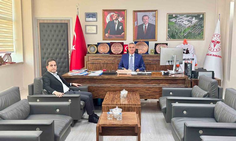 Kritik Açıklama: HAK-İŞ Diyarbakır Başkanı Mehmet Aküzüm, Sağlık Çalışanlarının Sorunlarını İl Sağlık Müdürüne