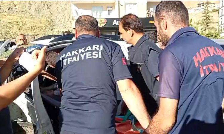 1 person was injured in the accident where two vehicles collided in Hakkari - Breaking News