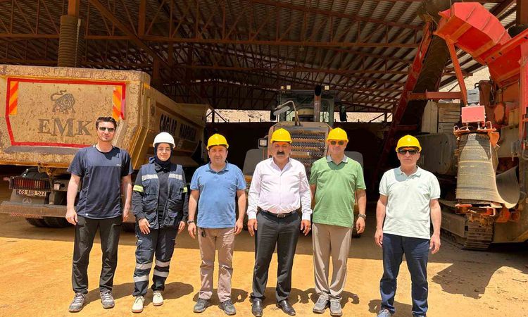 Son Gelişme: Hakkari'de Maden Potansiyeli İçin Saha Ziyaretleri Sürüyor - Haberleri