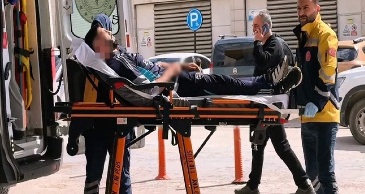 Gündemden Son Bilgiler: Halı sahadaki faul için kanlı hesaplaşma: 3 ay sonra bıçakladı - Son Dakika Haberleri