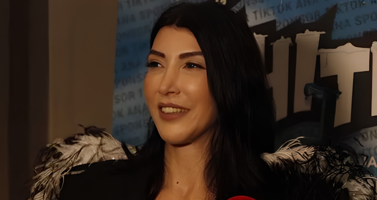 Sıcak Gündem: Hande Yener'den sağlık durumuyla ilgili iddialara yanıt - En Son Haber: Gelişmeler Takip Ediliyo