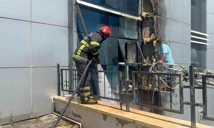 Son Gelişme: Harran Üniversitesi Tıp Fakültesi Hastanesinde korkutan alevler - Son Dakika - Son Dakika Bilgile