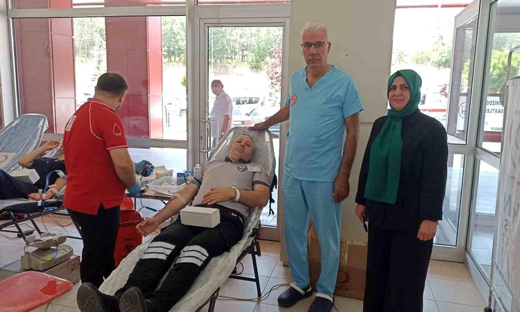 Gündemden Son Bilgiler: Havza Devlet Hastanesi'nde kan bağışı: 30 ünite kan toplandı - Son Dakika | İşte Tüm A