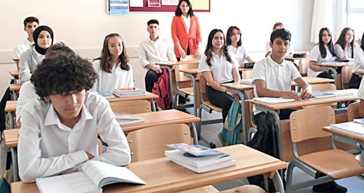 Ayrıntılar Netleşti: Hayalet öğrencilere diploma dağıtmanın cezası 2.588 TL - Son Dakika Haberleri: Gelişmeler