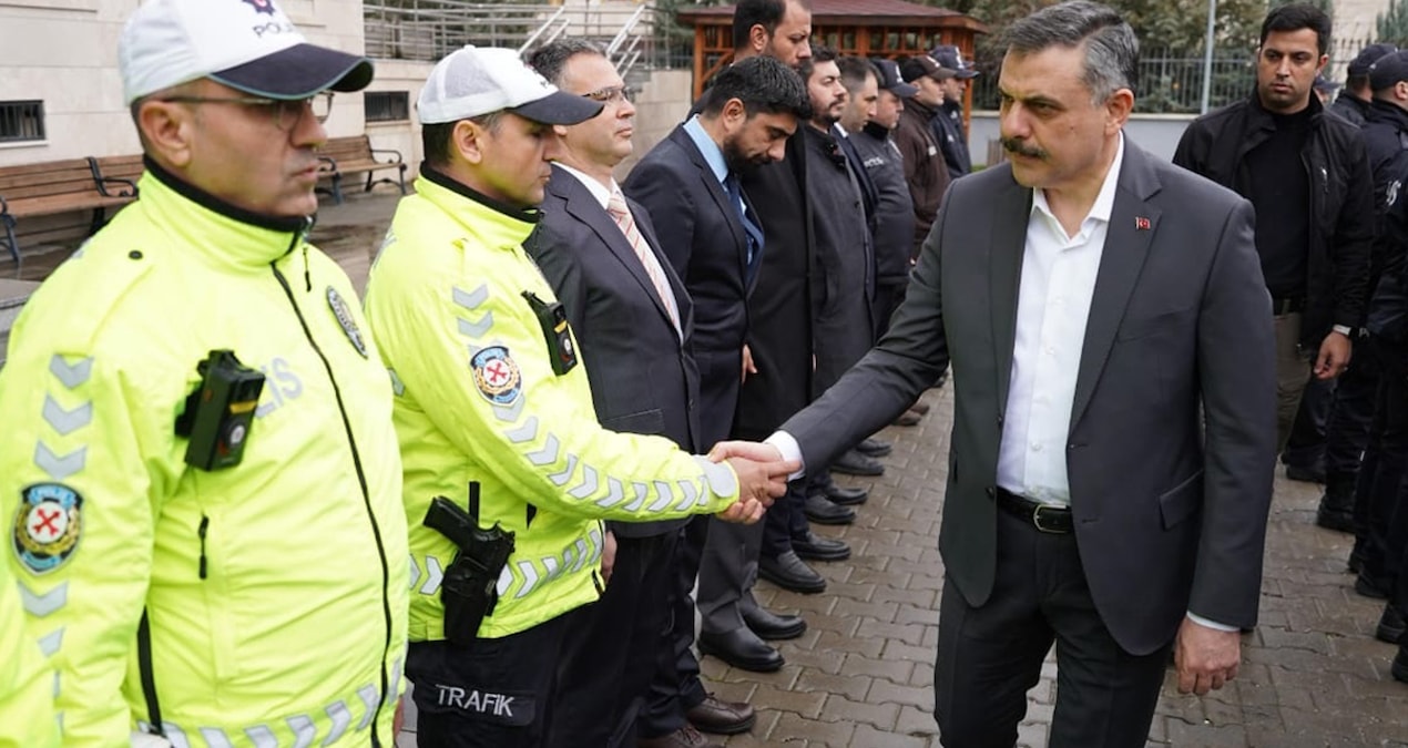 'Hazine'ye para mı lazım trafik cezaları kesiliyor' sorusuna bakandan cevap - Son Dakika Haberleri - Son Dakik