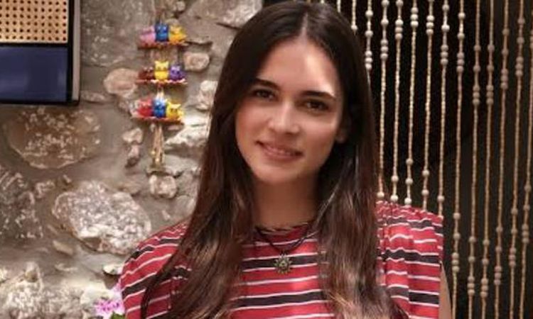Helin Elveren kimdir? Helin Elveren kaç yaşında, nereli, hangi dizilerde oynadı? ve Merak Edilenler