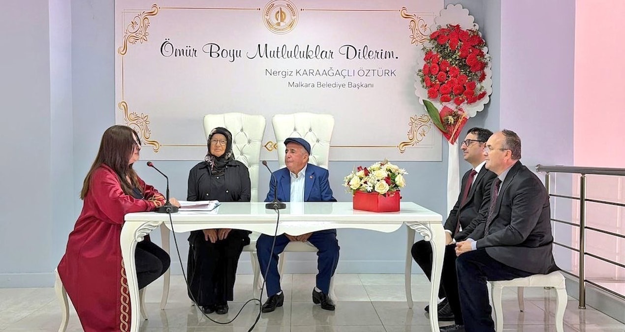Son Gelişme: Huzurevinde tanışan çift, hayatlarını birleştirdi - En Son Haber | İşte Tüm Ayrıntılar
