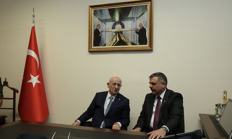 Minister of Internal Affairs Çiftçi met with former Speaker of the Turkish Grand National Assembly Kahraman - News