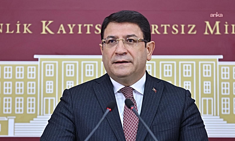 İdris Şahin: "Bankacılık sektörü 596 milyar lirayı aşan net kar elde ederken üretici yüzde 50’ye dayanan ticar