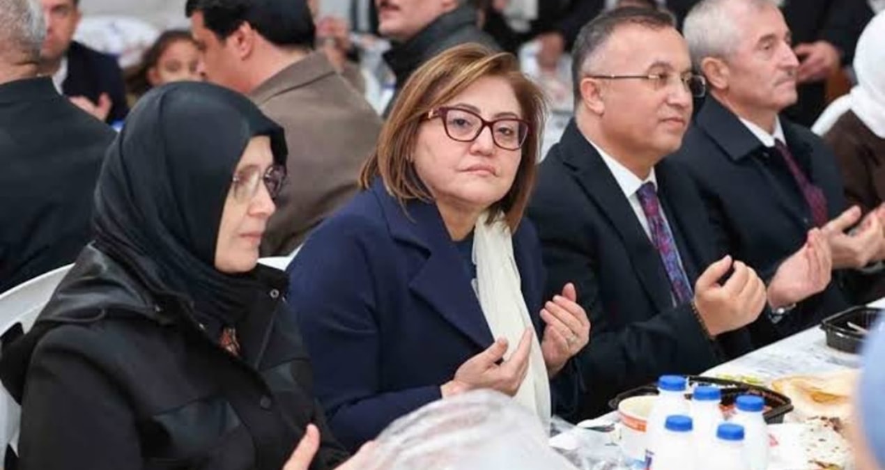 Gündemden Son Bilgiler: İftara niye gelmedin hizmet beklemeyin - Son Dakika - Son Dakika Bilgileri