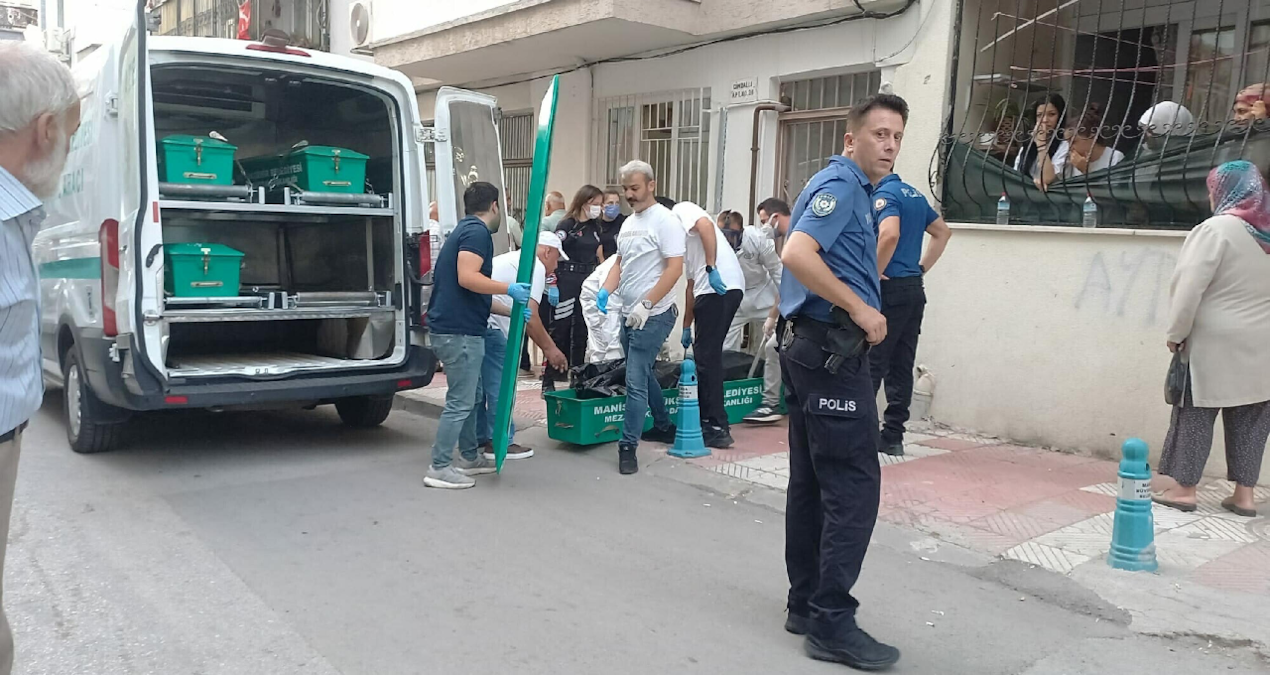 He lived with his brother's corpse for two days - News