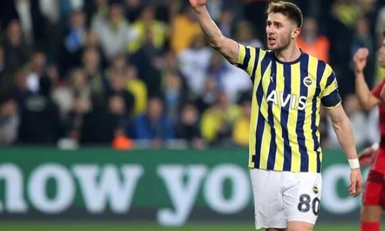 İsmail Yüksek neden yok, İsmail Yüksek Gornik Zabrze maçında neden yok, sakat mı cezalı mı, UEFA’ya bildirilme